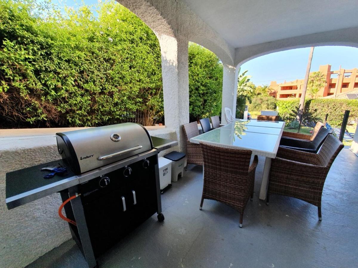 Beautiful 5 Bedroom Villa, Sea Views, Private Pool, Estepona Newly Refurbished Eksteriør billede