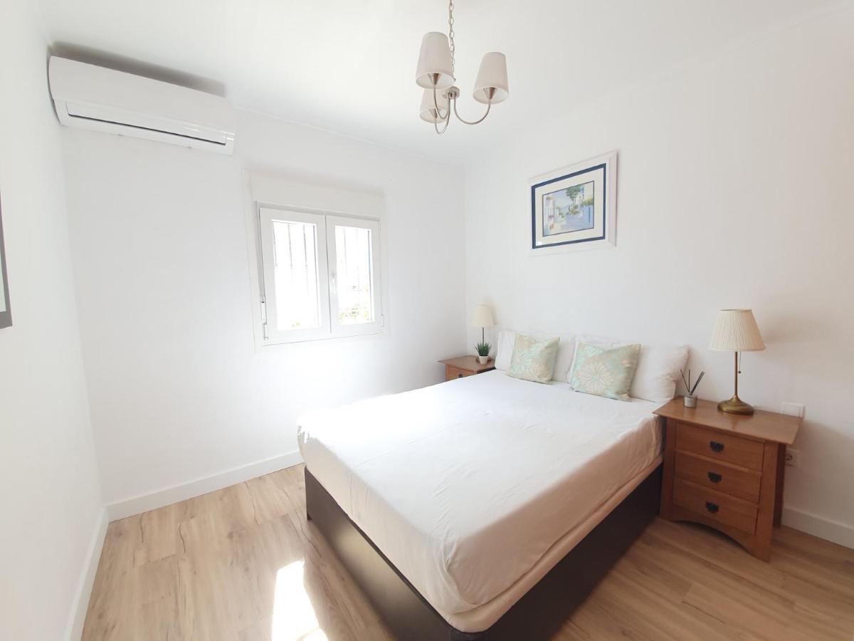 Beautiful 5 Bedroom Villa, Sea Views, Private Pool, Estepona Newly Refurbished Eksteriør billede